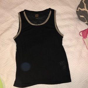 Sleeveless top